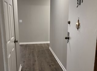 506 Lincoln Ave APT 301, Ingleside, IL 60041
