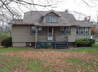 218 Dearcop Dr, Rochester, NY 14624