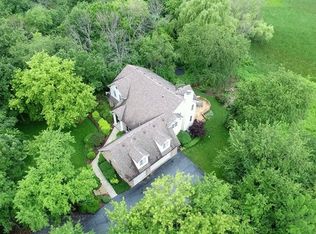 23222 W Miller Rd, Hawthorn Woods, IL 60047