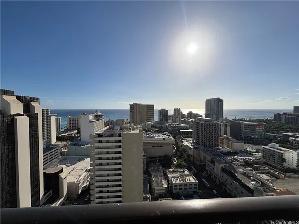 2240 Kuhio Ave APT 2708, Honolulu, HI 96815