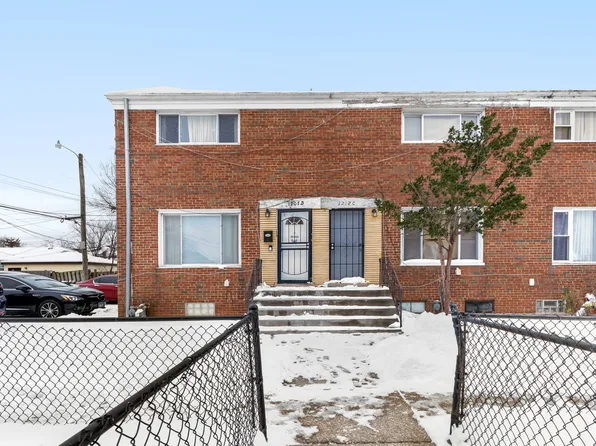 1207 S 17th Ave, Maywood, IL 60153