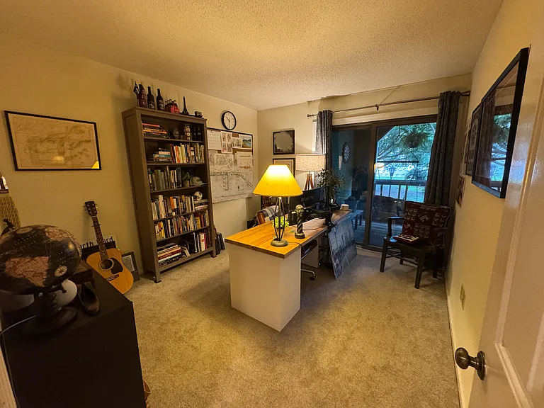 BR2 with office demo set up 2