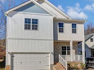 5107 Lakeview Rd, Charlotte, NC 28216