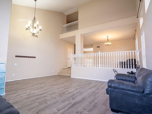 5th image of 7425 W Willow Ave