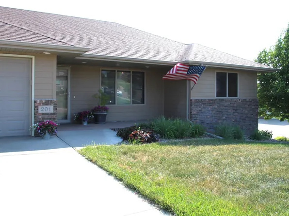 201 W Stone St, Brandon, SD 57005