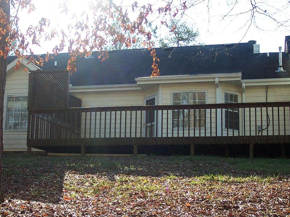 2nd image of 210 Sable Cir