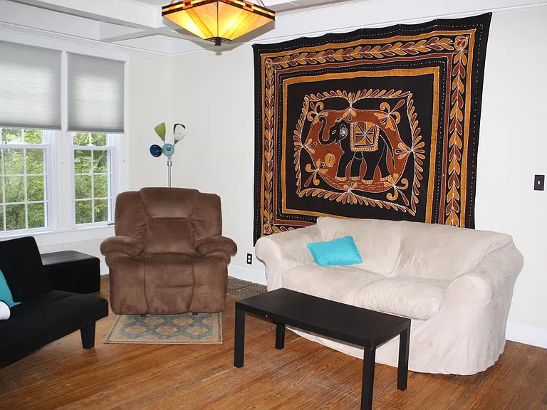 611 S Park Ave — Photo 7