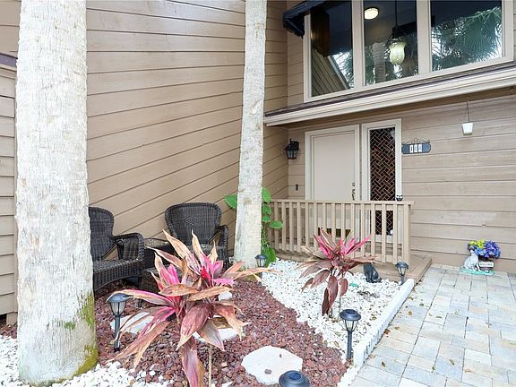4th image of 104 Bridgeway Cir