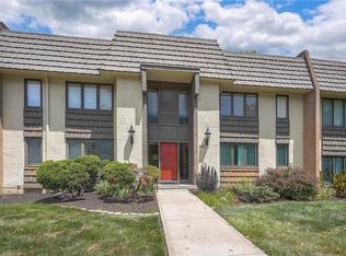 462 W 104th St UNIT A, Kansas City, MO 64114
