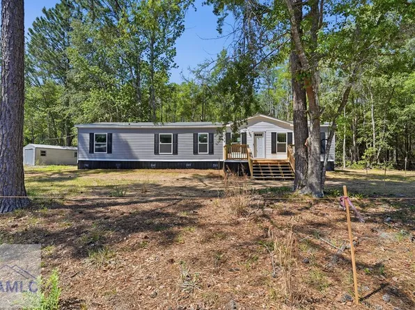 744 Live Oak Church Rd, Hinesville, GA 31313