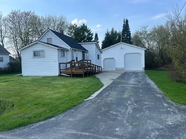 2605 25th St, Bay City, MI 48708