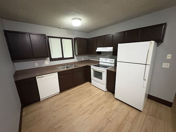5th image of 1528 S 19th St #15
