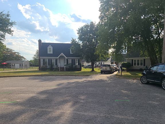 2nd image of 112 William Ct