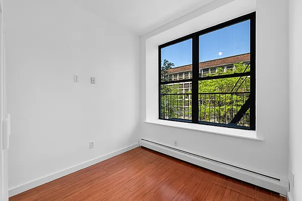 Rented by REAL New York | media 2