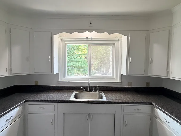 315 Winthrop Ave #5B — Photo 6