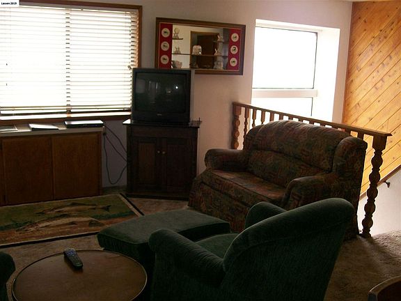 5th image of 688-095 Redwood Way