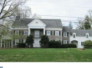 4 Kinterra Rd, Wayne, PA 19087