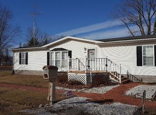 208 Stoddard St, Coffeen, IL 62017