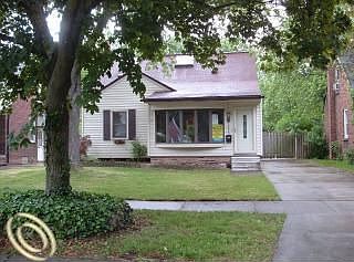1st image of 3022 N Vermont Ave