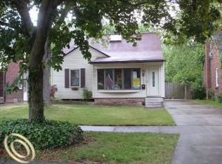 3022 N Vermont Ave, Royal Oak, MI 48073