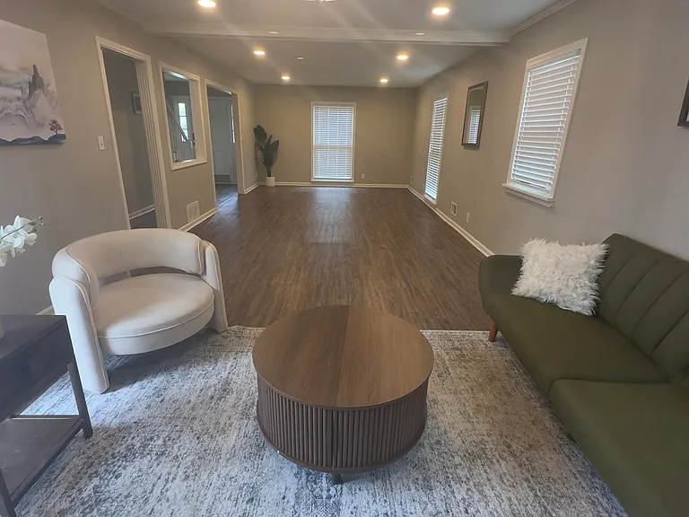 305 Moser Rd — Photo 12