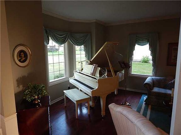 3rd image of 5751 E Westminster Way