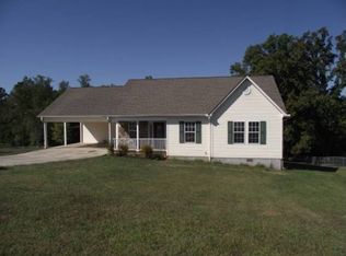 76 Ash Wood Ln, Cleveland, GA 30528