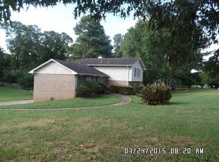 5369 Martins Ln, Stone Mountain, GA 30088