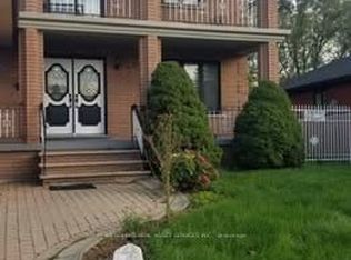 84 Montmorency Dr, Hamilton, ON L8K 6P4