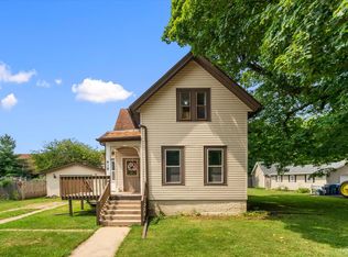 418 S Grant St, Earlville, IL 60518