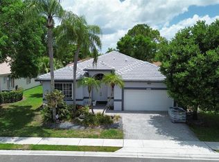 7834 NW 78th Ave, Tamarac, FL 33321