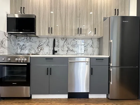 (undisclosed Address), Brooklyn, NY 11235