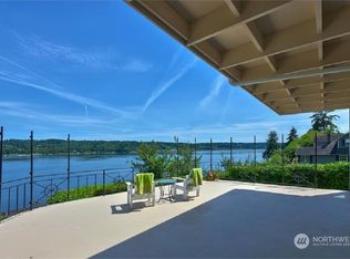 1154 Jacobsen Blvd, Bremerton, WA 98310