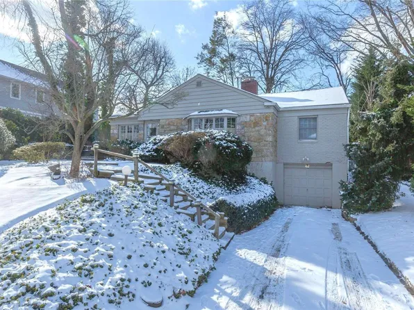 62 Westminster Road, Great Neck, NY 11020