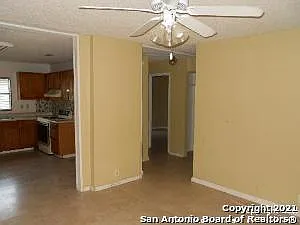 414 San Blas — Photo 4