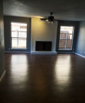 Living room with fireplace