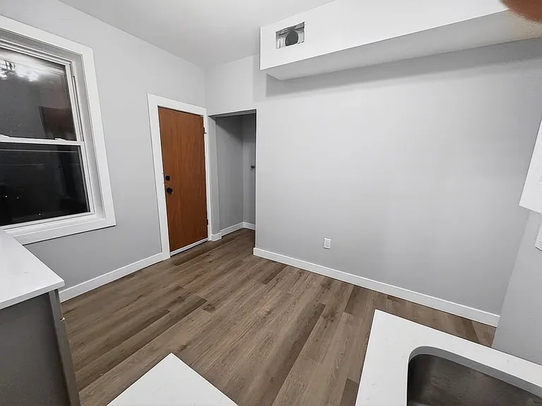 113 Elizabeth Ave #3 — Photo 21