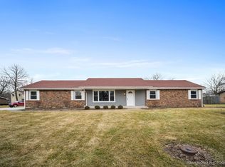 326 Arrowhead Dr, Shorewood, IL
