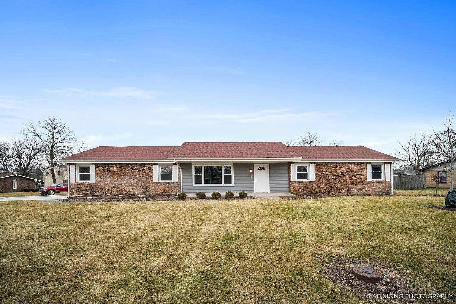 326 Arrowhead Dr photo 1