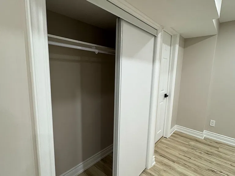 36 Bonnycastle Dr #BASEMENT — Photo 4