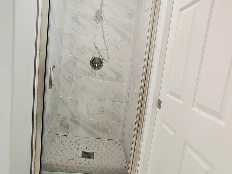 806 Carmel Ct #808 — Photo 6