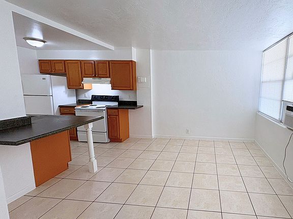 3rd image of 4611 S Congress Ave #314