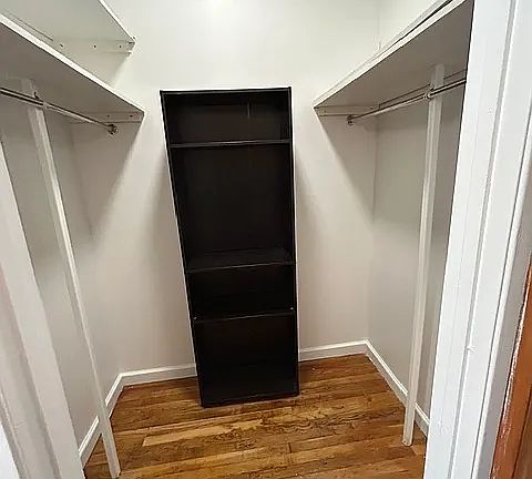 4th image of 445 17th St APT 3