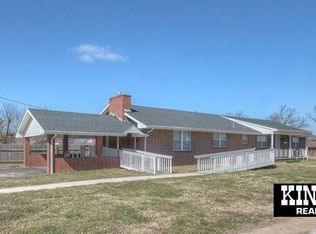 1409 Cleveland Ave, Baxter Springs, KS 66713