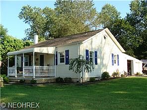 1st image of 384 Stoy St