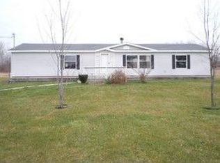 904 Pennell Rd, Imlay City, MI 48444