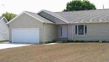 1st image of 811 Oak Park Dr