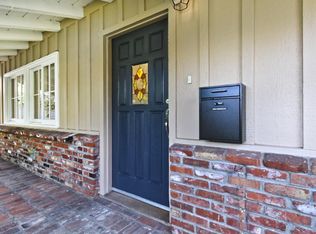 15344 Greenleaf St, Sherman Oaks, CA 91403