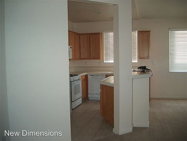 2nd image of 10472 Summershade Ln