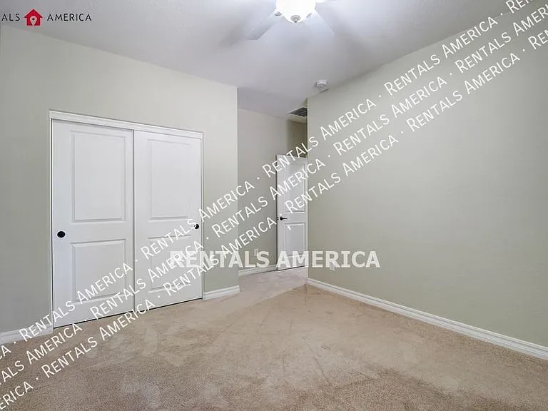 73 W Crescent Way — Photo 35